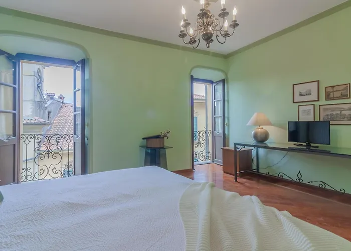 Daisy Apartament Varenna